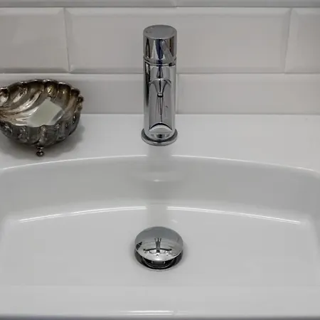 Bottega Delle Arti 3*