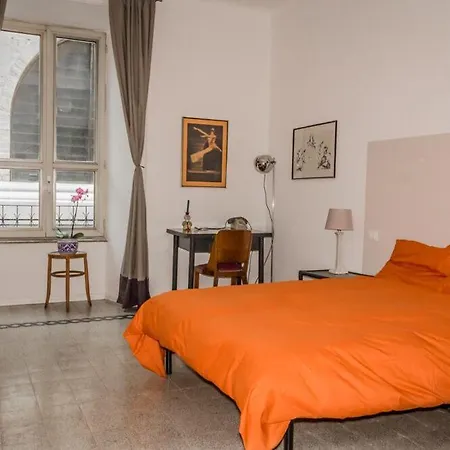 Bed & Breakfast Bottega Delle Arti 3*